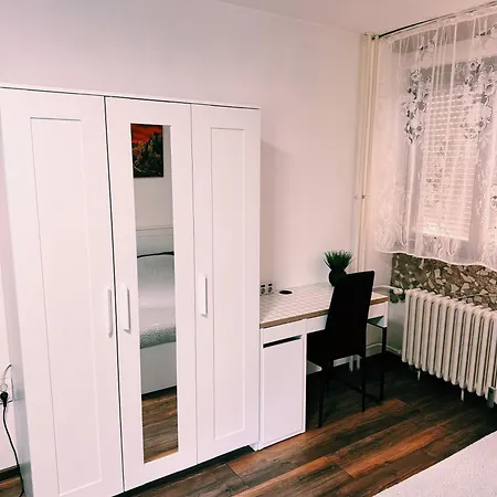 The Boulevard Buzz Apartment